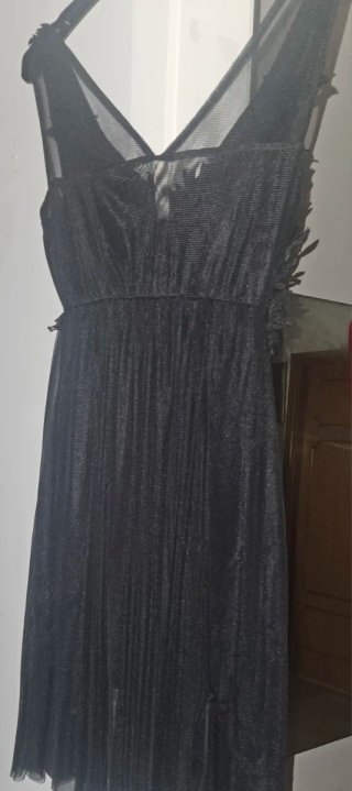 Abito elegante nero midi