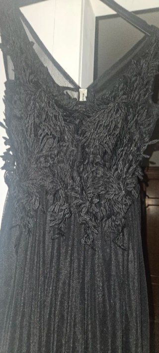 Abito elegante nero midi