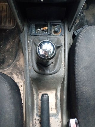 CONSOLA CENTRAL Peugeot 207 (2006->)