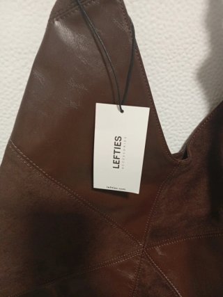 Bolso marrón de piel