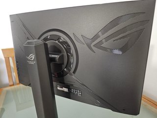 Monitor Asus ROG Strix 27 WQHD 170Hz Curvo