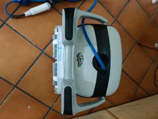 Robot limpiafondos Dolphin C5 Pro