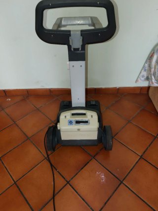 Robot limpiafondos Dolphin C5 Pro