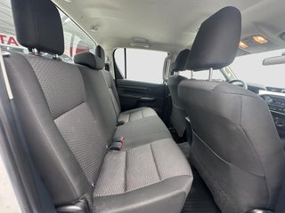 Toyota Hilux GX DOBLE CABINA 2.4 150cv