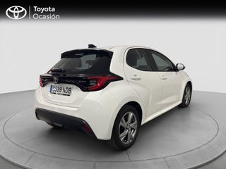 Toyota Yaris 1.5 120H Active Plus