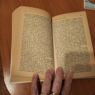Libro Vacas,cerdos,guerras y brujas los enigmas de