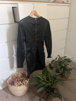 Mono cuero Bershka negro