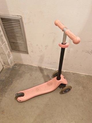 Patinete infantil rosa 3 ruedas