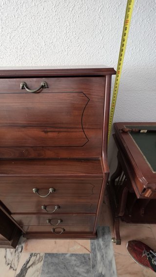 Mueble escritorio tipo buró secreter