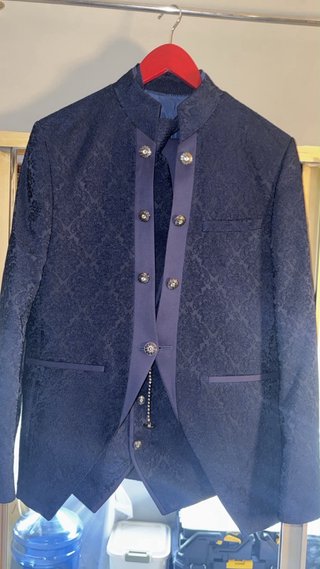 Traje azul marino 4 piezas