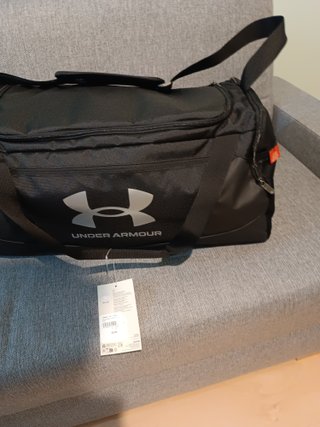 Bolsa deportiva Under Armour negra