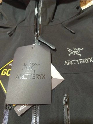 Chaqueta Arc'teryx Alpha SV Talla XXL Negra
