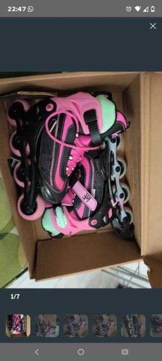 Patines infantiles rosas y negros
