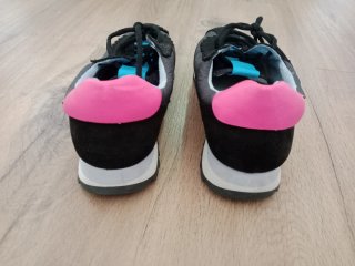 Zapatillas Corina grises y rosas
