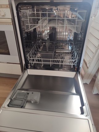 Lavastoviglie BEKO DFN1503 usata pochissimo