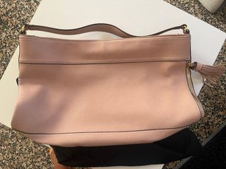 Borsa Twinset rosa cipria con nappina