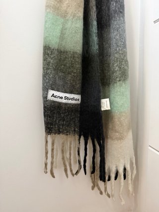Bufanda Acne Studios cuadros