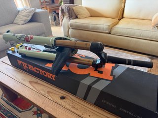 Fox 38 Kashima Edición Limitada - 29 170 mm