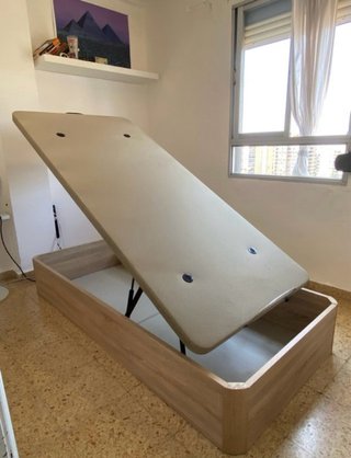 Letto a castello con materasso