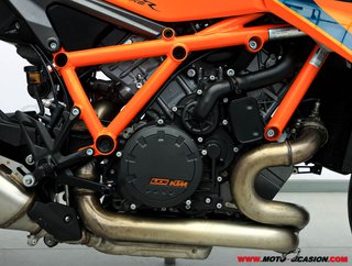KTM 1290 SUPER DUKE R