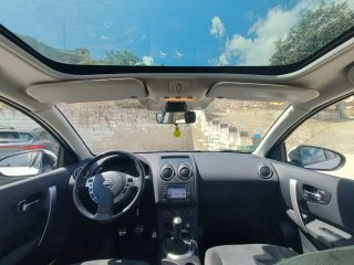 Nissan Qashqai+2 2010