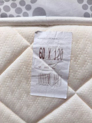 Cuna de colecho con colchón