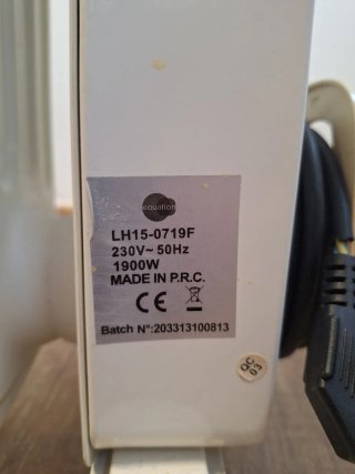 Radiador Aceite Equation 1900W Beige