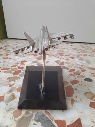 Maqueta Avión Caza Plataforma