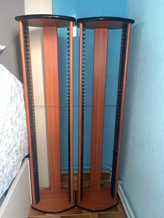 Scaffali per CD/DVD in legno e plastica