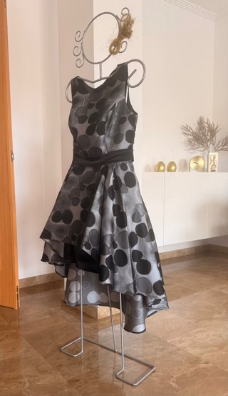 Vestido fiesta elegante lunares