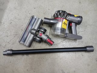 Aspirapolvere dyson v7
