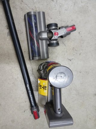 Aspirapolvere dyson v7