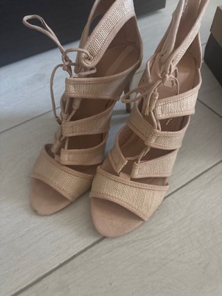 Zapatos de tacón talla 40
