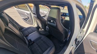 Mercedes GLA 220 CDI 170cv con 1 año de garantía