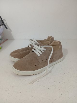 Zapatos niño talla 34,piel,nuevos sin uso