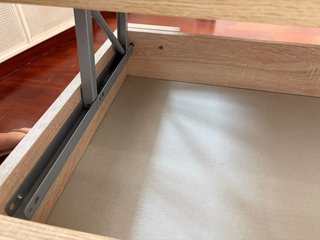 Mesa de centro elevable madera