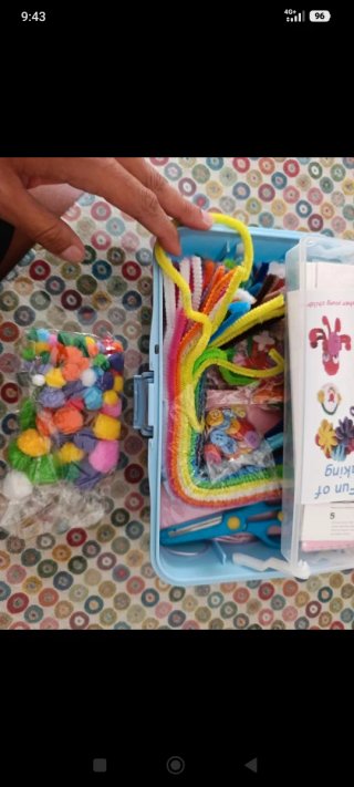 Maletín de manualidades sin estrenar