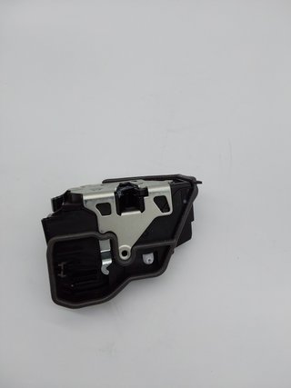 ZEALfix Actuador de cerradura de puerta delantera izquierda Sistema de cerradura 51217202143 compati