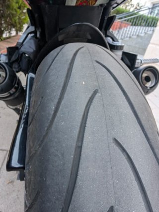 Kawasaki Z1000 Negra