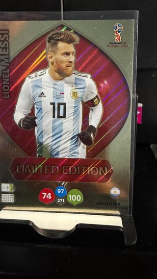 Cromo Panini Adrenalyn XXL Messi Rusia 2018