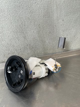 Bomba de gasolina BMW F900R 2025