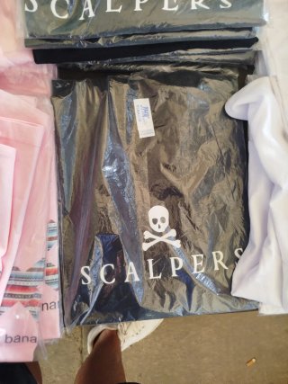 Camiseta scaplers negra