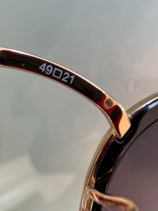 GUCCI GAFAS NEGRAS REDONDAS PEQUEÑAS HOMBRE