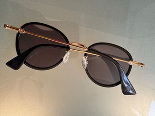 GUCCI GAFAS NEGRAS REDONDAS PEQUEÑAS HOMBRE