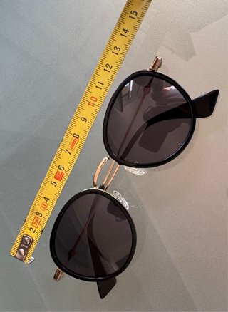 GUCCI GAFAS NEGRAS REDONDAS PEQUEÑAS HOMBRE