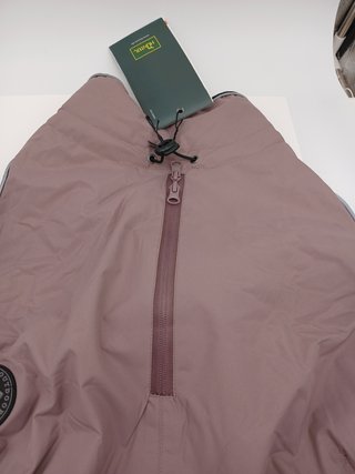 Hunter Abrigo para Perro Uppsala. Talla 35. Color Rosa Viejo, diseño 2 en 1 con Forro Interior extra