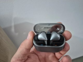 Samsung Galaxy Buds3 Pro Plata