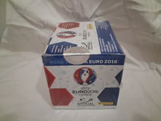 Box 50 bustine Panini "Road to Euro 2016" sigillat
