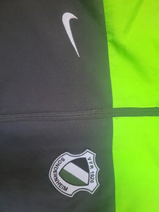 Chaqueta de Chándal Nike Dri-FIT Gris y Verde Neón