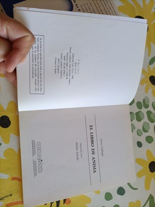 Libros La rosa de la pradera y El libro de Anisia